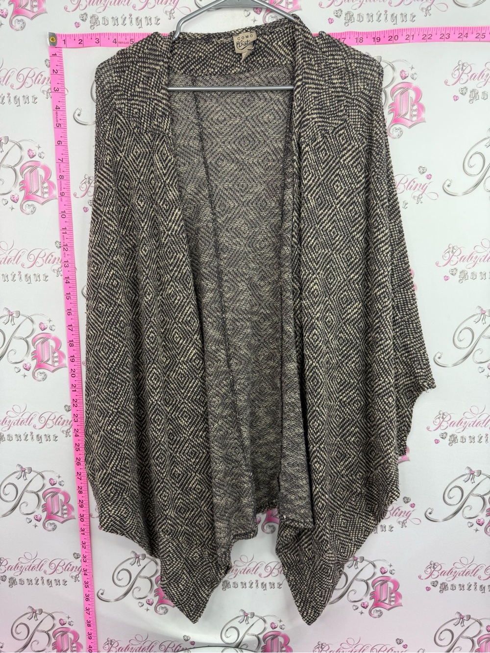 Como Vintage Open-Front Diamond Knit Cardigan in Brown and Cream